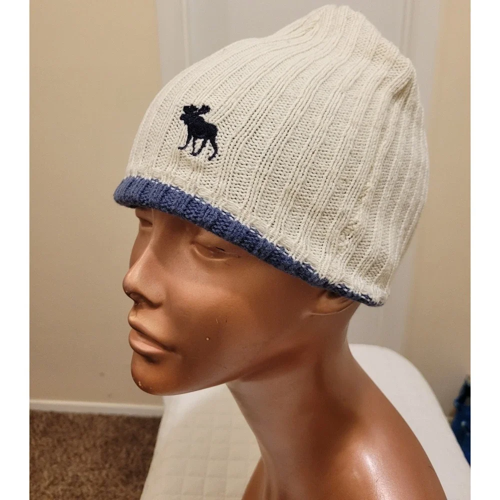 Abercrombie & Fitch Reversible Beanie Cream Blue Striped Moose Logo Hat Winter
